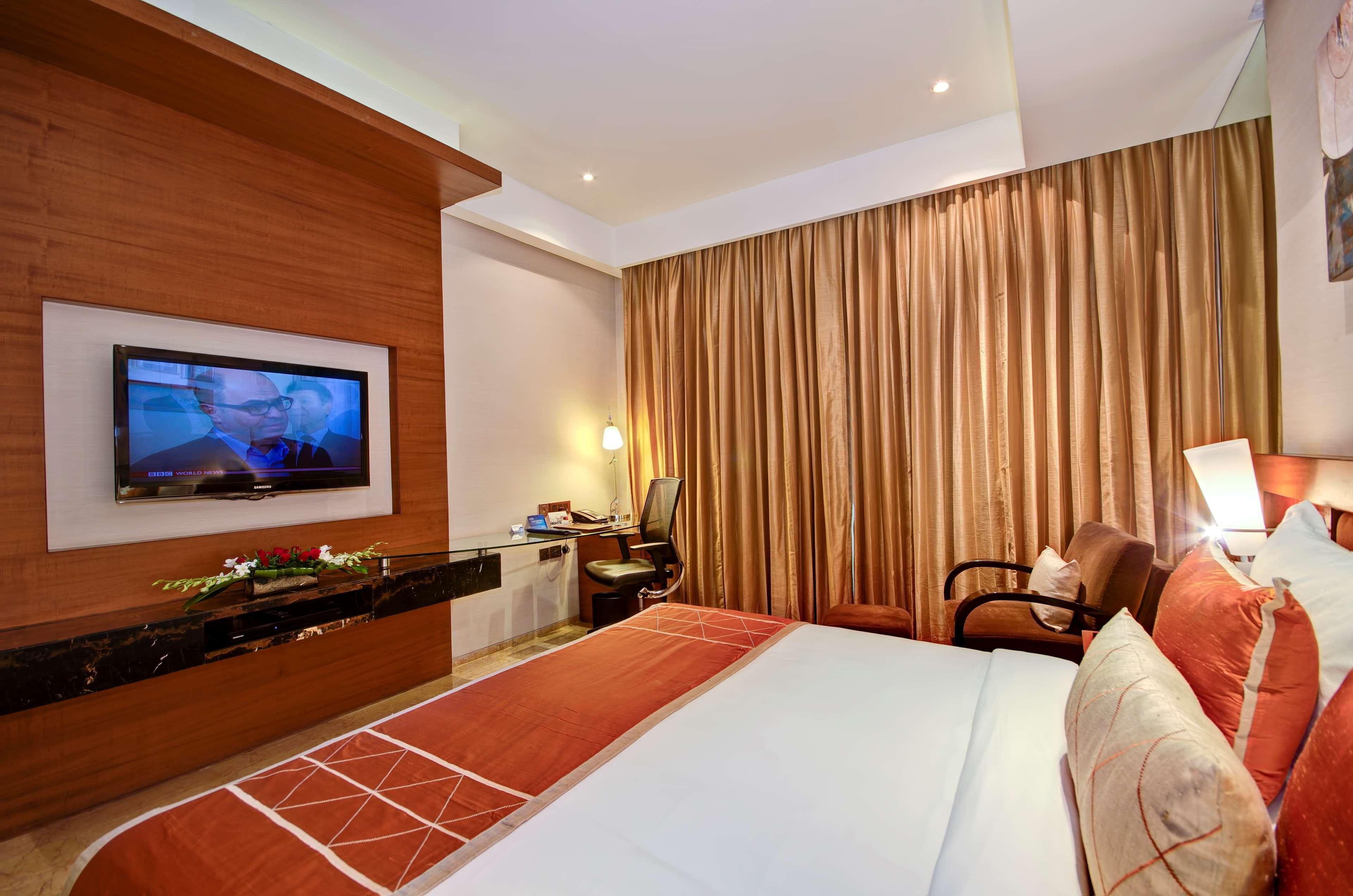 Hotel Radisson Blu Kaushambi Delhi Ncr Ghaziabad Esterno foto