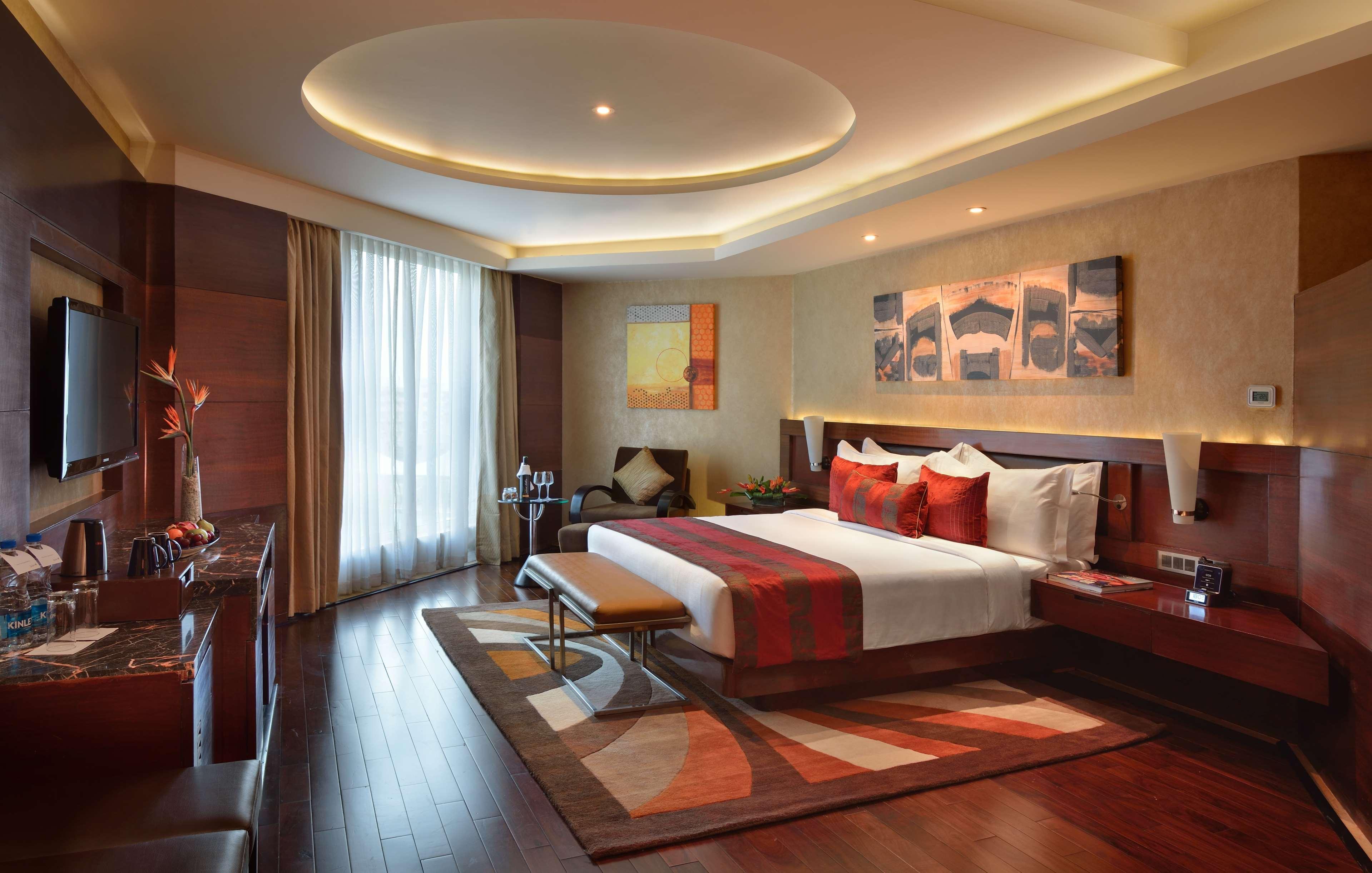 Hotel Radisson Blu Kaushambi Delhi Ncr Ghaziabad Esterno foto